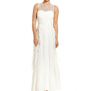 Stunning NWT Adrianna Papell Ivory Chiffon Gown